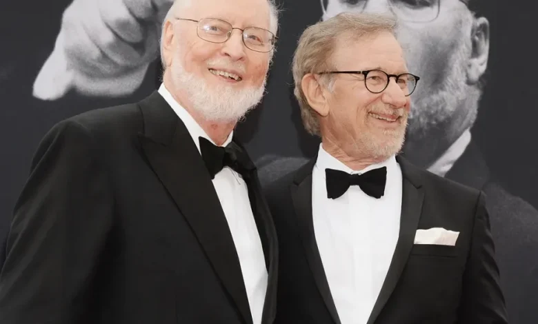 John Williams to Score Steven Spielberg’s UFO Movie, Marking the Duo’s 30th Film Together