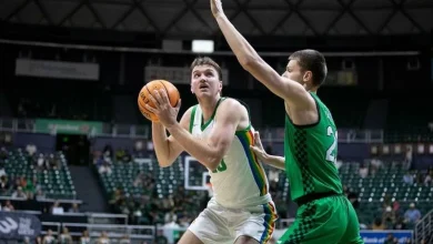 Johnson leads Hawaii’s rout of Manhattan in Rainbow Classic