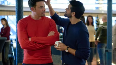 Jonathan Bennett Shares Insights on LGBTQ+ Love Stories in Hallmark's A Keller Christmas Vacation