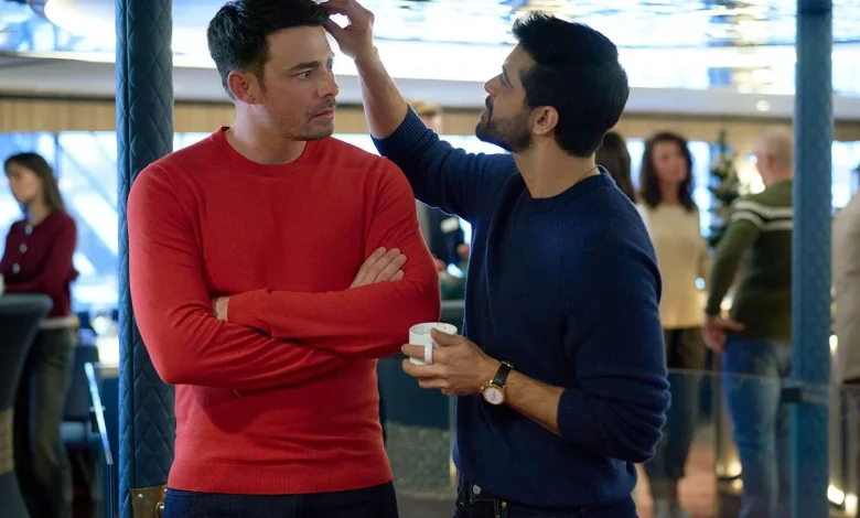 Jonathan Bennett Shares Insights on LGBTQ+ Love Stories in Hallmark's A Keller Christmas Vacation