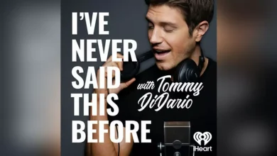 Jonathan Bennett of Mean Girls/Finding Mr. Christmas | Y100 | Elvis Duran