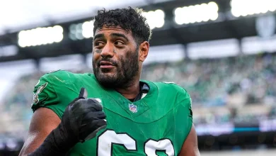Jordan Mailata’s “Ladies First” Policy Shines in Eagles Locker Room Interview