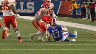 Josh Allen Didn't Fool Tony Romo or Jim Nantz With Obvious Flop vs. Chiefs