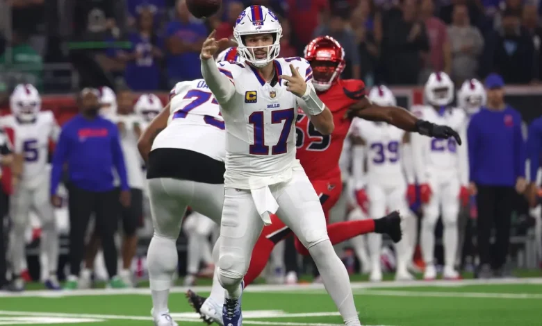 Josh Allen injury update: Bills QB has injury scare in game vs. Texans