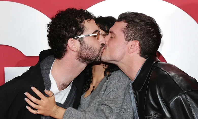 Josh Hutcherson Kisses ‘I Love LA’ Co-Star Jordan Firstman at GQ’s Men of the Party 2025!