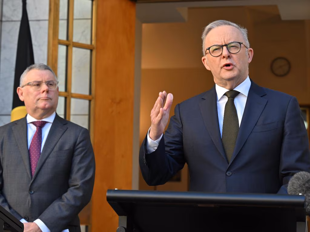 Joyce expected to defect as early as Thursday