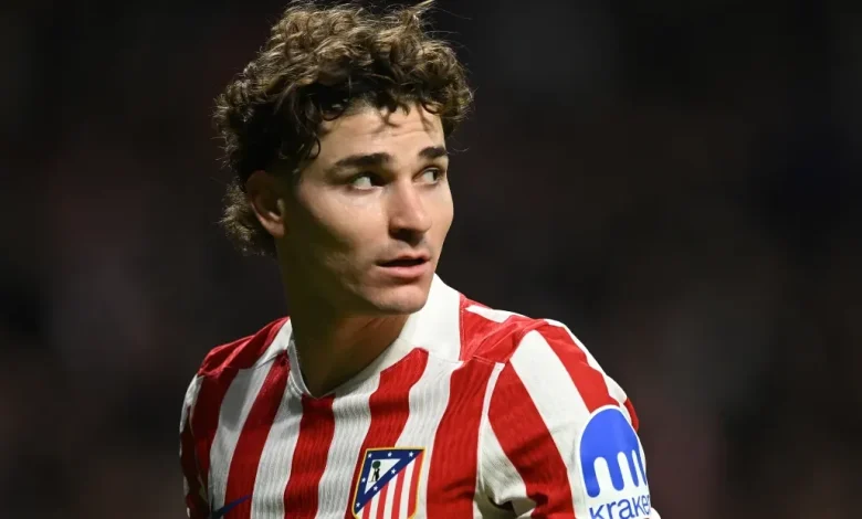 Julian Alvarez breaks silence on Barcelona transfer talk