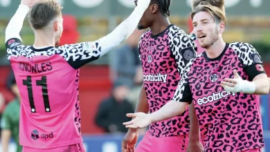 KING KYLE KEEPS SAV ON SONG!