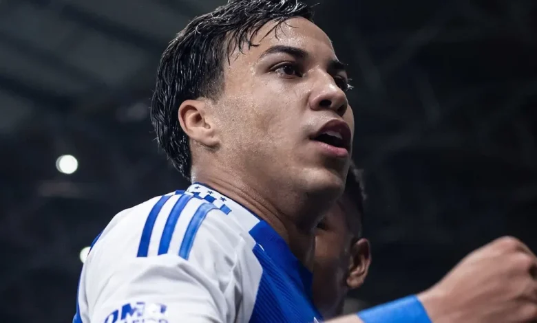 Kaio Jorge marca contra o Corinthians e chega a 20 gols no Brasileiro; veja