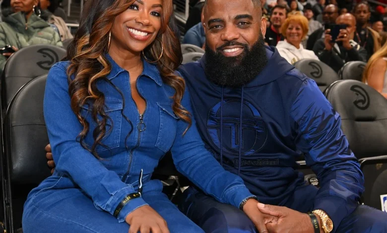 Kandi Burruss Removes Todd Tucker’s Last Name From Instagram Profile; Ditches Wedding Ring