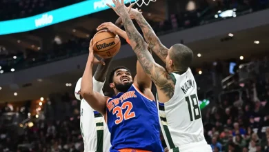 Karl-Anthony Towns looks clearly lost in Mike Brown’s Knicks offense — and something has to give