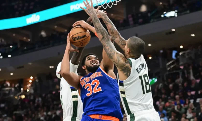 Karl-Anthony Towns looks clearly lost in Mike Brown’s Knicks offense — and something has to give