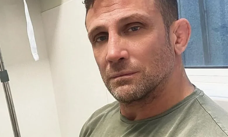 Katie Price's ex Alex Reid rushed to hospital as he issues vital warning to fans