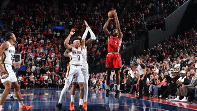 Kawhi Leonard rescues Clippers with buzzer-beating jumper over 2 Pelicans players