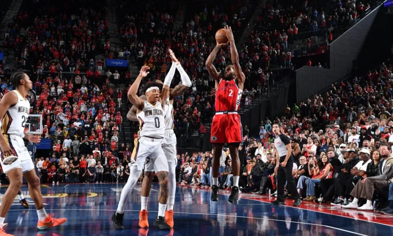 Kawhi Leonard rescues Clippers with buzzer-beating jumper over 2 Pelicans players