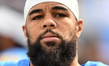 Keenan Allen One long catch