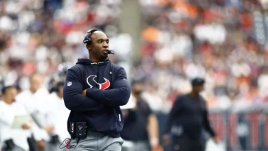 "Keep pressing forward": Davis Mills and Head Coach DeMeco Ryans reflect on Week 9 performance and what's ahead