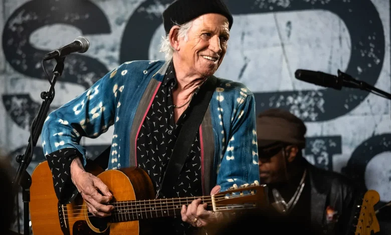 Keith Richards and (Many) Friends Salute Bruce Willis at NYC Charity Show