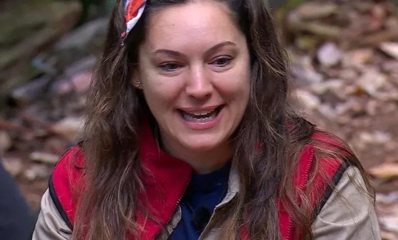 Kelly Brook's 'council-estate housekeeper' reveals star's true colours amid 'bully' accusations