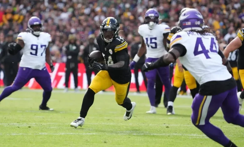 Kenneth Gainwell Fantasy Hub: Week 11 Injury Update, Start ‘Em/Sit ‘Em Advice, Points Projection, and Weather Impact