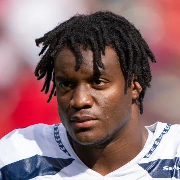 Kenneth Walker III Expected to play