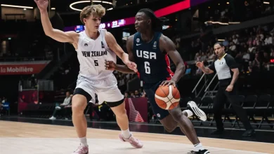 Kentucky Basketball is making a move for Caleb Holt but may be fading for Deron Rippey