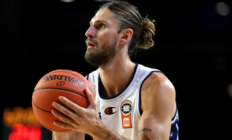 Kenyon, DJ thrive in new Sixers' roles