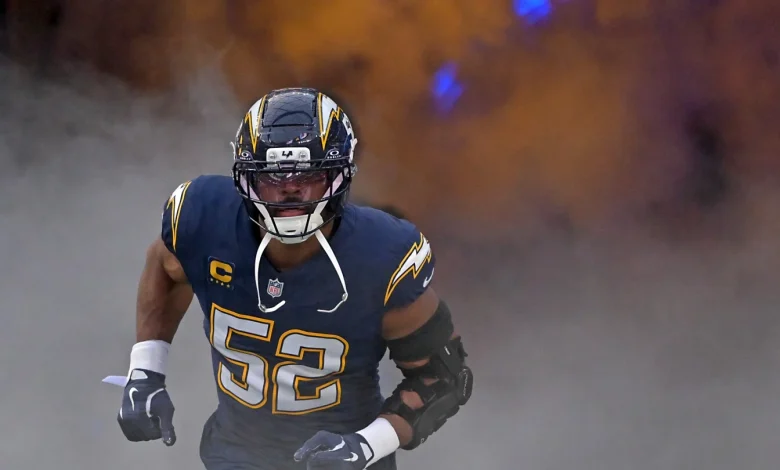 Khalil Mack picks up a safety on Aaron Rodgers, Steelers lead 3-2