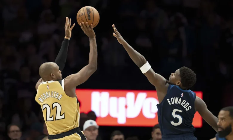 Khris Middleton Slowly Settling Into Wizards' Wing Rotation