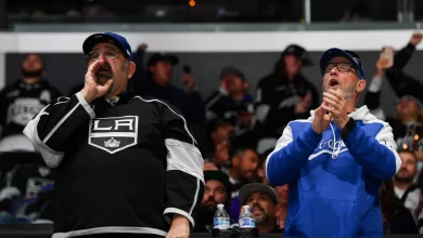 Kings fans stick around after game to see Dodgers win 2025 World Series
