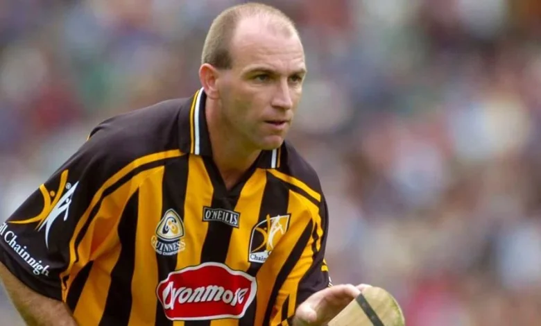 Kneecap producer behind doc about Irish sporting conman