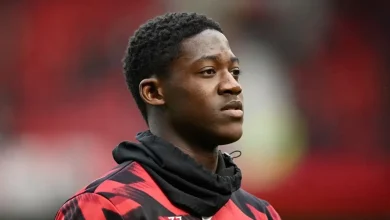 Kobbie Mainoo chooses new club as Manchester United open transfer talks