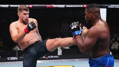 Kolejny Polak zadebiutował w UFC. Na wynik walki musiał czekać do końca