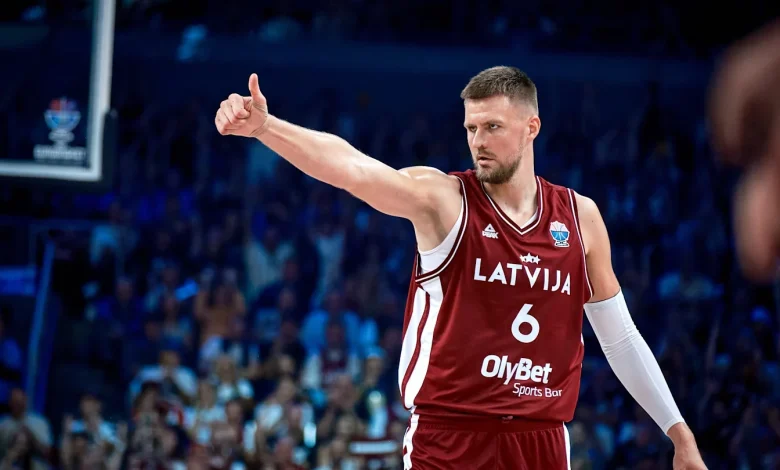 Kristaps Porzingis dominates in performance fans have been waiting for