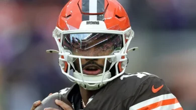 Kyle Hamilton does the Shedeur Sanders 'Watch Celebration' after sacking Browns rookie QB