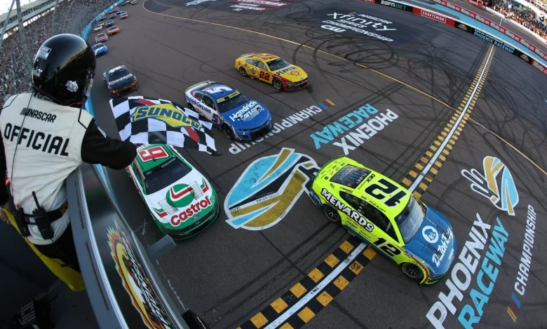 Kyle Larson steals NASCAR Cup title in overtime; Blaney wins wild Phoenix finale