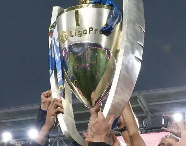 LDUQ vs. IDV: la copa sí estará en el estadio Rodrigo Paz