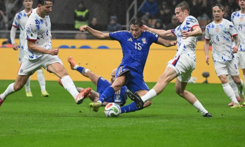 LIVE Italia-Norvegia 0-0: Heggem sovrasta Esposito, primo angolo per l'Italia