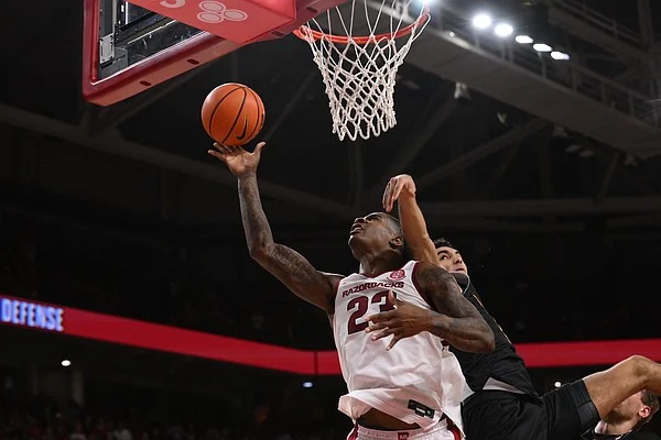 LIVE SCORE UPDATES & ANALYSIS: Arkansas basketball vs. Winthrop