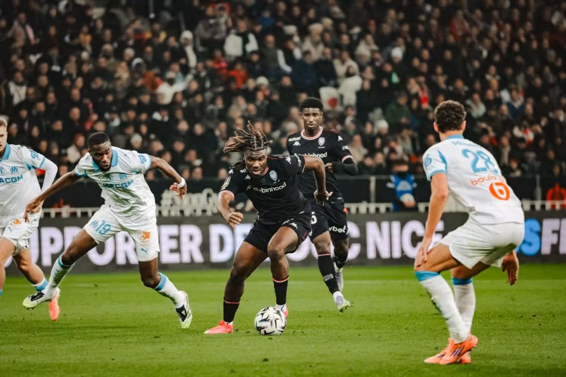 L’OGC Nice totalement surclassé par Marseille (1-5)