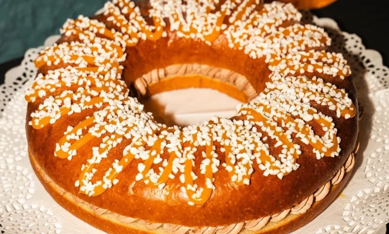 La Corona de la Almudena, así es el “Roscón de Reyes madrileño” que triunfa en Arganzuela