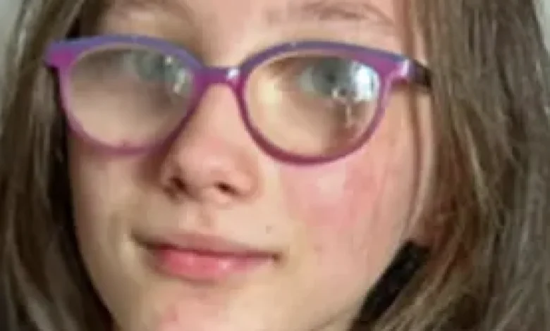La police lance un avis de recherche pour la disparition inquiétante d’une adolescente