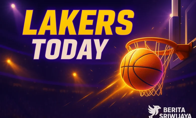 Lakers' Austin Reaves' shocked reaction to Luka Doncic's finger injury goes viral