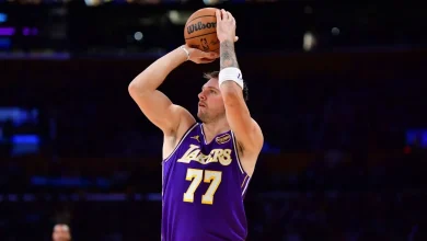 Lakers, Doncic win fifth straight, defeat Spurs without Reaves, James