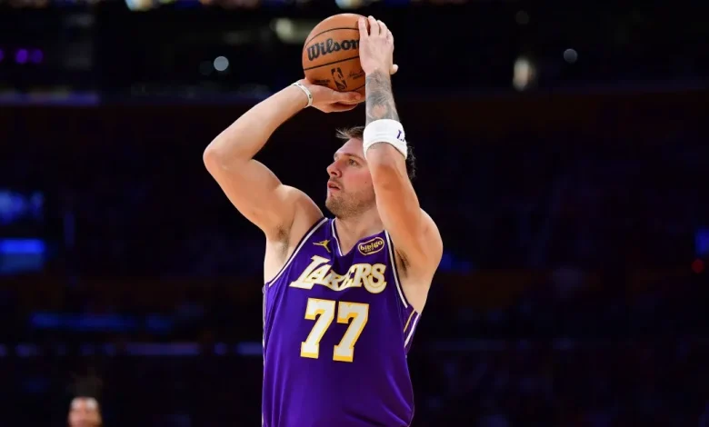 Lakers, Doncic win fifth straight, defeat Spurs without Reaves, James