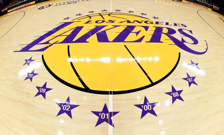 Lakers fire Buss brothers from scouting roles