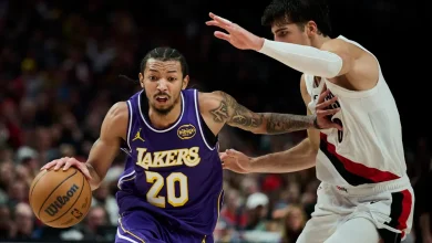 Lakers player grades: L.A. earns gritty win despite being short-handed