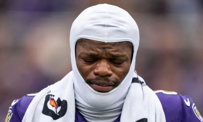 Lamar Jackson’s Mother Curses Him Out for Not Using His Legs in Loss to Eagles