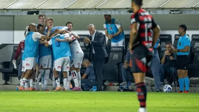 Lambança de jogadores do Flamengo viraliza contra o São Paulo: 'Trapalhões'