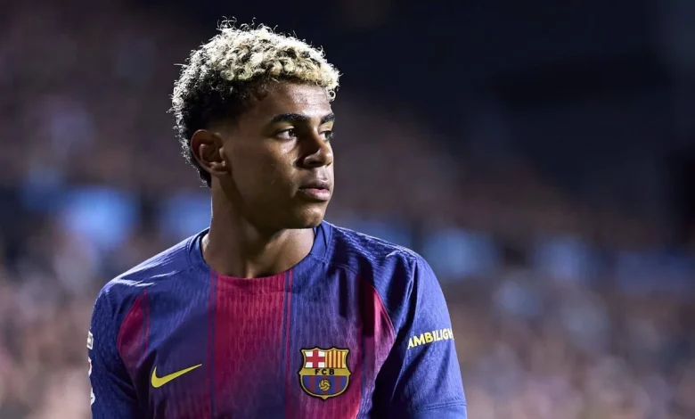 Lamine Yamal’s injury and Barcelona’s spat with Spain: Pain, politics and pubalgia - The Athletic